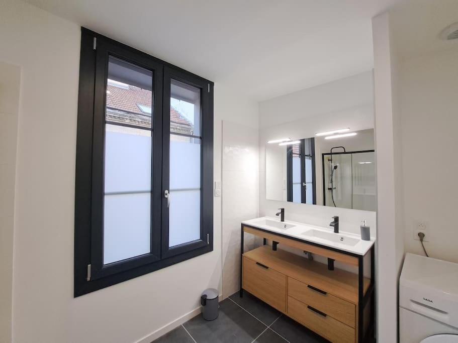 Apartamento Antibes, Duplex Lumineux Reims Exterior foto
